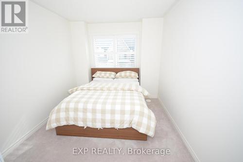 03-03 - 2420 Baronwood Drive, Oakville, ON - Indoor Photo Showing Bedroom