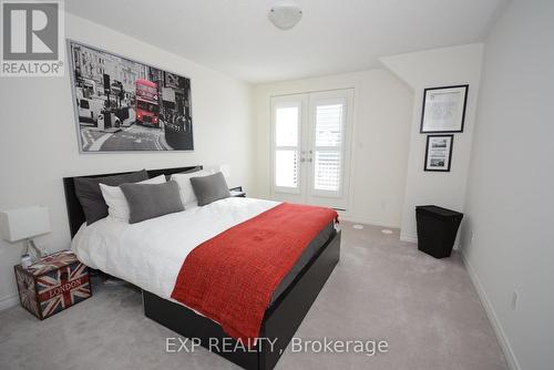 03-03 - 2420 Baronwood Drive, Oakville, ON - Indoor Photo Showing Bedroom