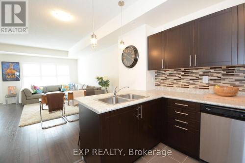 03-03 - 2420 Baronwood Drive, Oakville, ON - Indoor Photo Showing Kitchen With Double Sink With Upgraded Kitchen