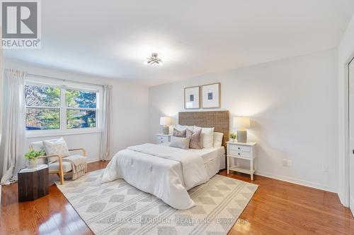 1275 Montrose Abbey Drive, Oakville, ON - Indoor Photo Showing Bedroom