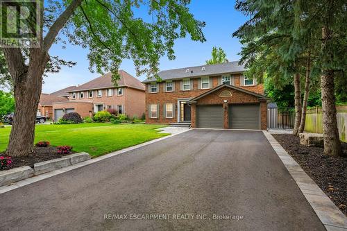 1275 Montrose Abbey Drive, Oakville, ON - Outdoor With Facade