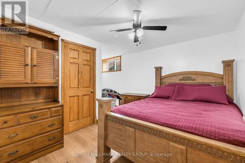 3076 John Street, Edwardsburgh/Cardinal, ON - Indoor Photo Showing Bedroom