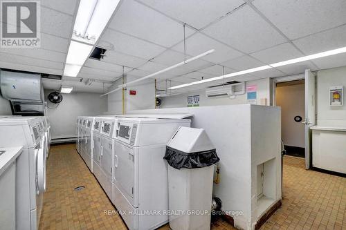 809 - 665 Bathgate Drive, Ottawa, ON - Indoor Photo Showing Laundry Room