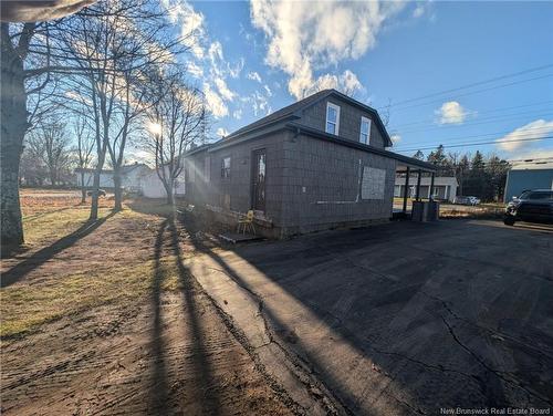 204 1 St, Shippagan, NB 