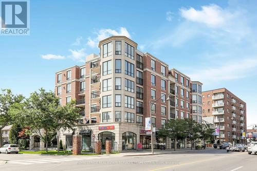 404 - 2 Alexandra Boulevard, Toronto, ON - Outdoor With Balcony With Facade