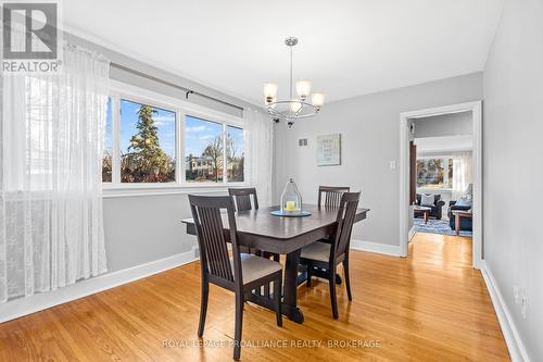 4 Strathcona Crescent, Kingston (West Of Sir John A. Blvd), ON - Indoor Photo Showing Dining Room