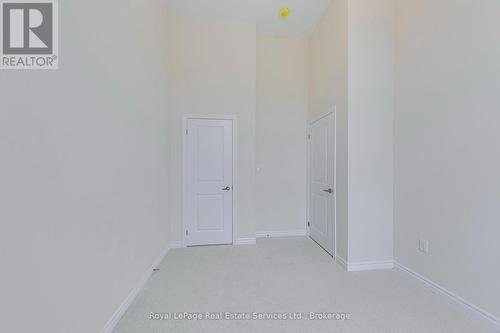 3048 Perkins Way, Oakville (1010 - Jm Joshua Meadows), ON -  Photo Showing Other Room