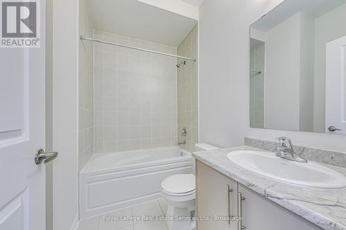 3048 Perkins Way, Oakville (1010 - Jm Joshua Meadows), ON - Indoor Photo Showing Bathroom