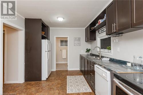 344 Duke Street W, North Bay, ON - Indoor Photo Showing Kitchen