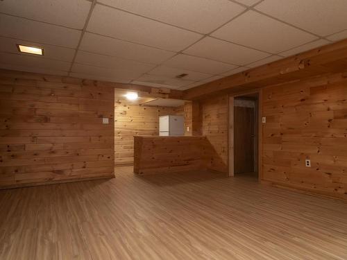 204 Briar Bay, Thunder Bay, ON - Indoor Photo Showing Other Room