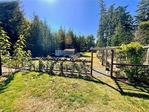 4548 Thompson Clarke Dr East, Bowser, BC 