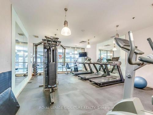 2510-18 Spring Garden Ave, Toronto, ON - Indoor Photo Showing Gym Room