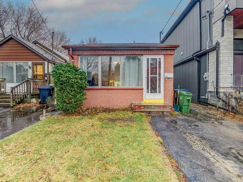 121 Preston St, Toronto, ON - Outdoor