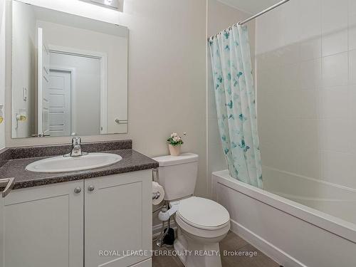 38-165 Hampshire Way, Milton, ON - Indoor Photo Showing Bathroom