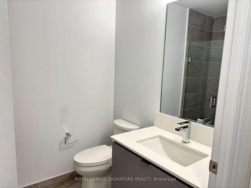 2202-36 Elm Dr, Mississauga, ON - Indoor Photo Showing Bathroom