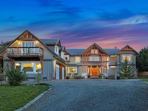 1107 Kye Bay Rd, Comox, BC 