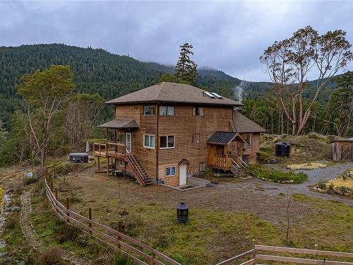 3113 Renfrew Rd, Shawnigan Lake, BC 