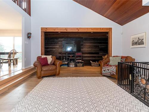 3113 Renfrew Rd, Shawnigan Lake, BC 