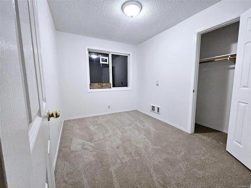 23 Albion St, Nanaimo, BC - Indoor Photo Showing Other Room