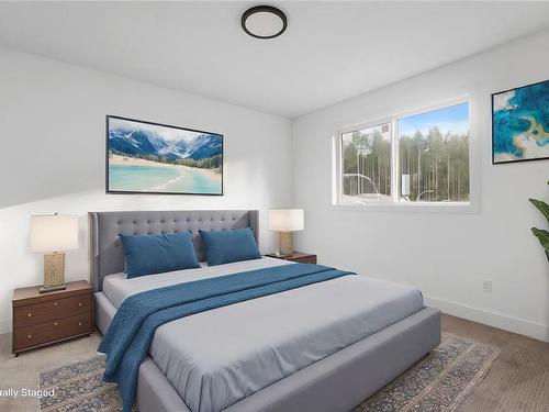 662 Sanderson Rd, Ladysmith, BC - Indoor Photo Showing Bedroom