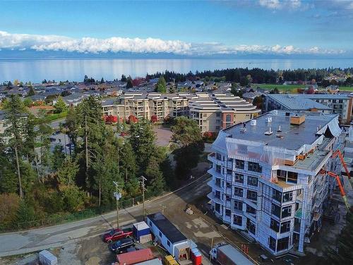 101-6340 Mcrobb Ave, Nanaimo, BC - Outdoor With View