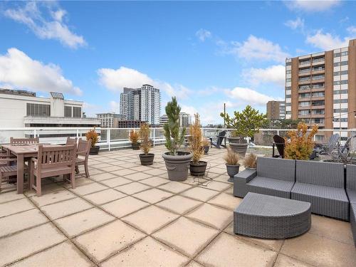 205-1602 Quadra St, Victoria, BC - Outdoor With Deck Patio Veranda