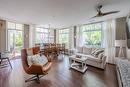 103-3301 Skaha Lake Road, Penticton, BC  - Indoor Photo Showing Living Room 