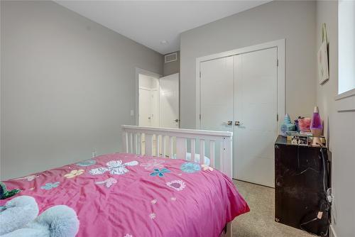 2818 Copper Ridge Drive, West Kelowna, BC - Indoor Photo Showing Bedroom