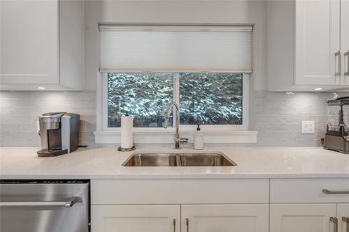 2818 Copper Ridge Drive, West Kelowna, BC - Indoor Photo Showing Kitchen With Double Sink