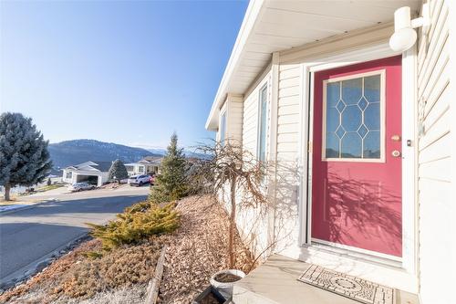 50-6400 Spencer Road, Kelowna, BC - Outdoor