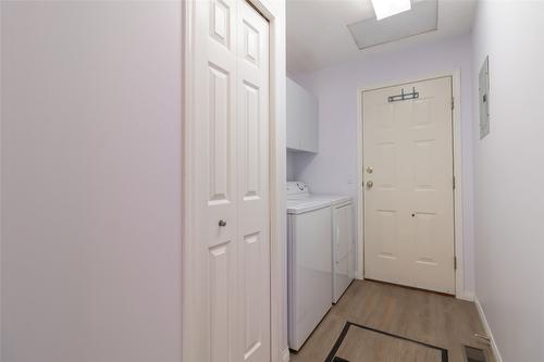 50-6400 Spencer Road, Kelowna, BC - Indoor Photo Showing Laundry Room