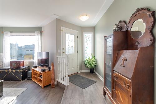 50-6400 Spencer Road, Kelowna, BC - Indoor Photo Showing Other Room