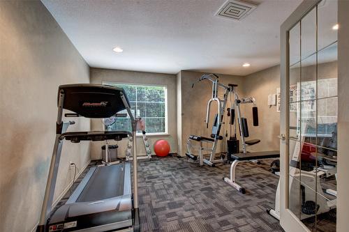 38-680 Valley Road, Kelowna, BC - Indoor Photo Showing Gym Room