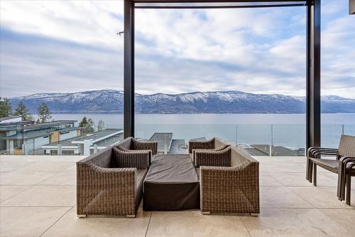 3380 Water Birch Circle, Kelowna, BC - Outdoor With Body Of Water