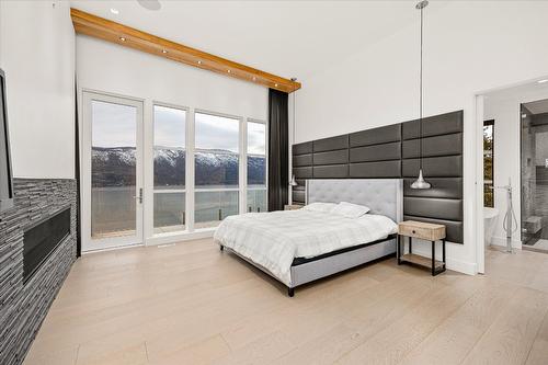 3380 Water Birch Circle, Kelowna, BC - Indoor Photo Showing Bedroom