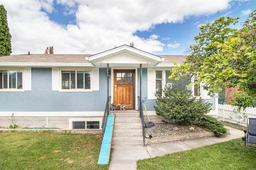 845 Richter Street, Kelowna, BC - Outdoor