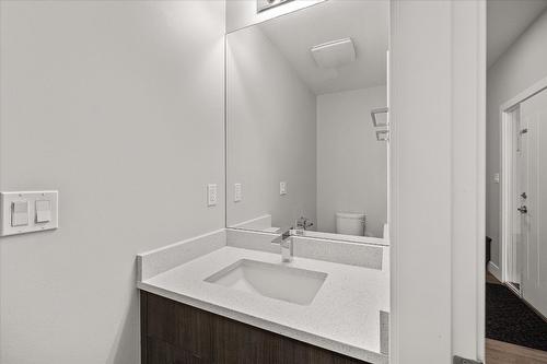 3737 Inverness Road, West Kelowna, BC - Indoor Photo Showing Bathroom