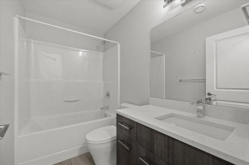 3737 Inverness Road, West Kelowna, BC - Indoor Photo Showing Bathroom