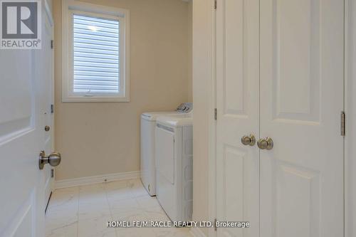 249 Heritage Park Drive, Greater Napanee, ON - Indoor Photo Showing Laundry Room