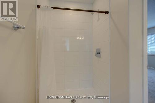 249 Heritage Park Drive, Greater Napanee, ON - Indoor Photo Showing Bathroom