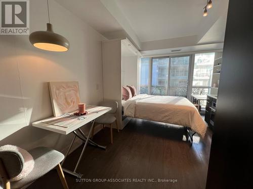 706 - 508 Wellington Street W, Toronto, ON - Indoor Photo Showing Bedroom