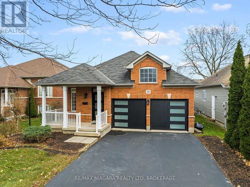 36 Longfellow Avenue, St. Catharines (452 - Haig), ON - Outdoor With Facade