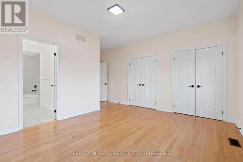 36 Longfellow Avenue, St. Catharines (452 - Haig), ON - Indoor Photo Showing Other Room