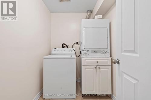 36 Longfellow Avenue, St. Catharines (452 - Haig), ON - Indoor Photo Showing Laundry Room