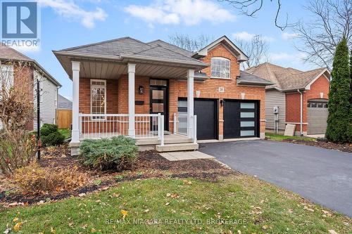 36 Longfellow Avenue, St. Catharines (452 - Haig), ON - Outdoor With Deck Patio Veranda With Facade