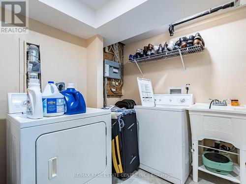 58 - 1 Royalwood Crescent, Hamilton, ON - Indoor Photo Showing Laundry Room