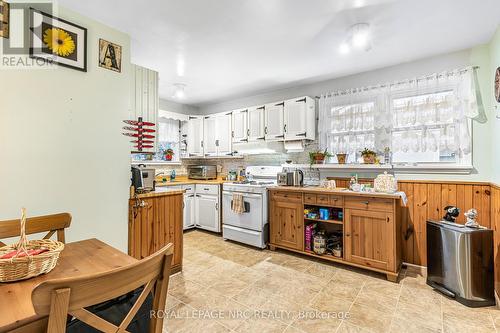 186 Glenwood Avenue, Port Colborne (878 - Sugarloaf), ON - Indoor Photo Showing Other Room