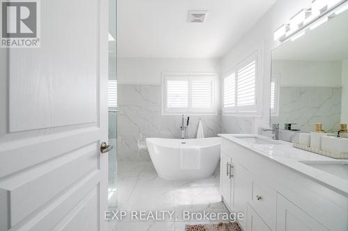 31 Kimble Avenue, Clarington, ON - Indoor Photo Showing Bathroom