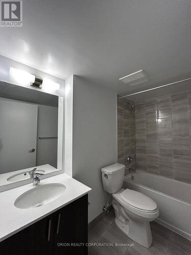 1109 - 1435 Celebration Drive, Pickering, ON - Indoor Photo Showing Bathroom