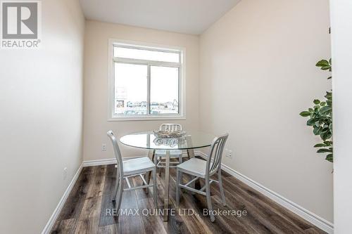 15 Nipigon Street, Belleville, ON - Indoor Photo Showing Dining Room